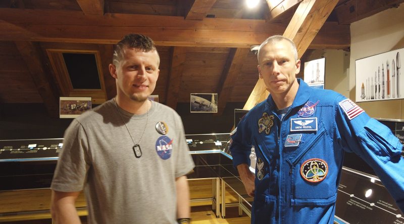 Astronaut Andrew Feustel a JaRon. Zdroj: vlastní