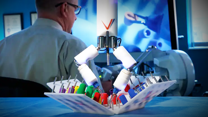 Na ISS v budoucnu zamíří robotický doktor