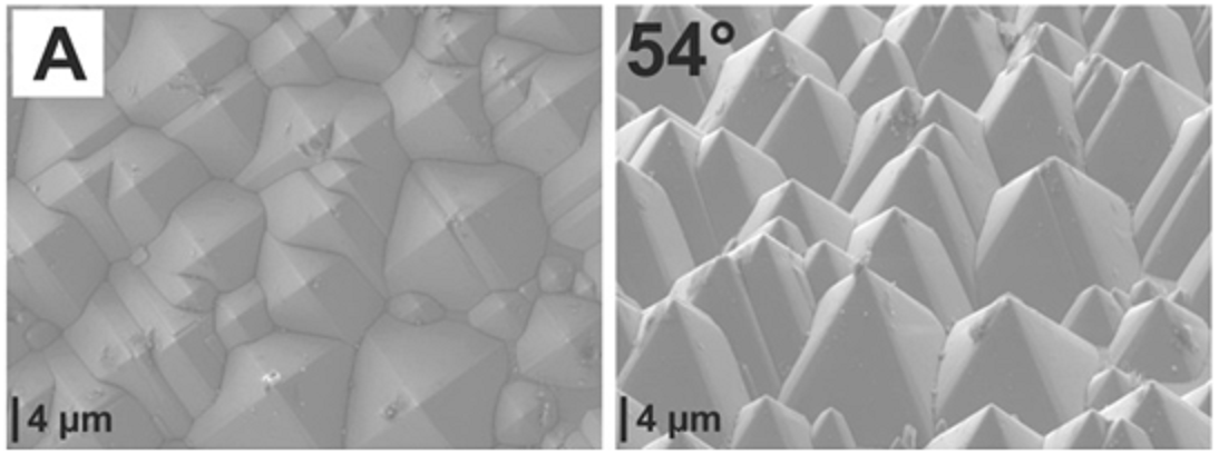 Záběry povrstvených pyramidálních struktur získané s pomocí elektronového mikroskopu. Zdroj: Krajczewski et al., Applied Surface Science 2023