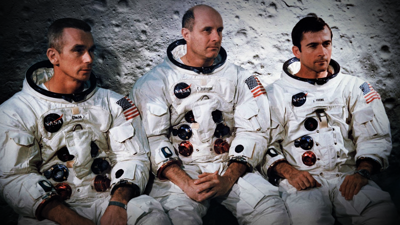 Když Apollo 10 napadlo mysteriózní lejno